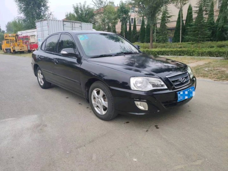 北京11年现代伊兰特2