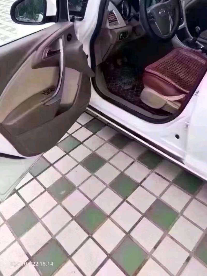 北京14年别克英朗GT6