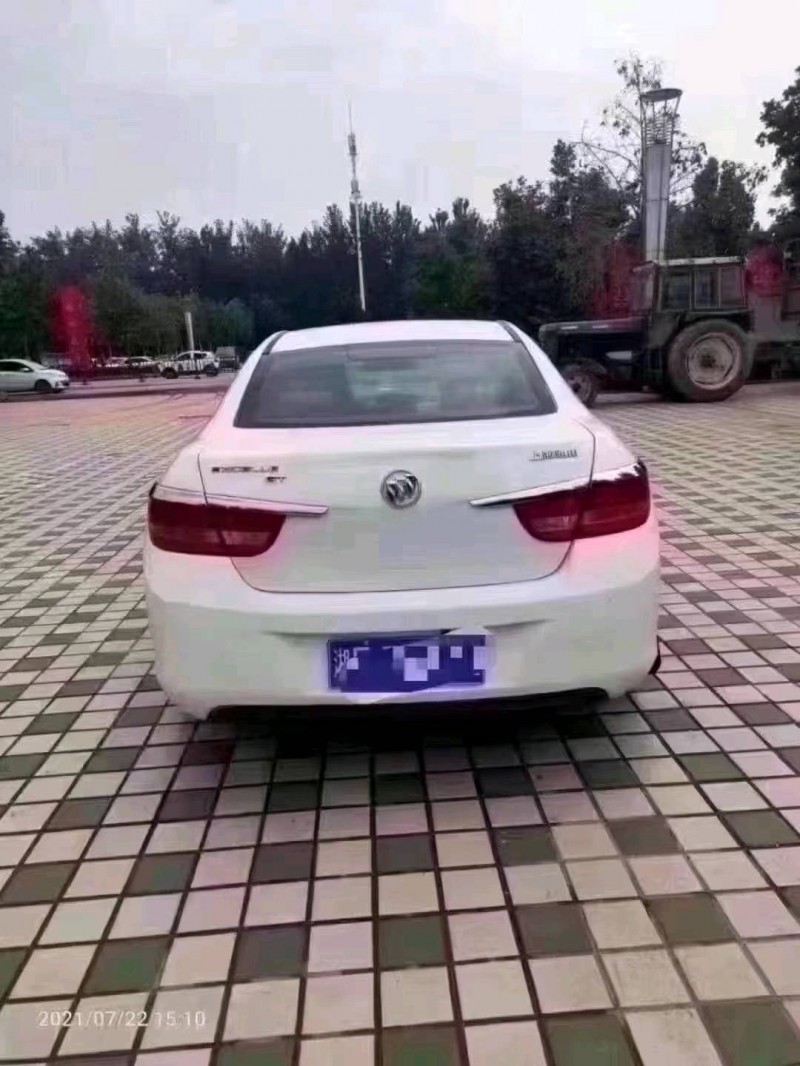 北京14年别克英朗GT8