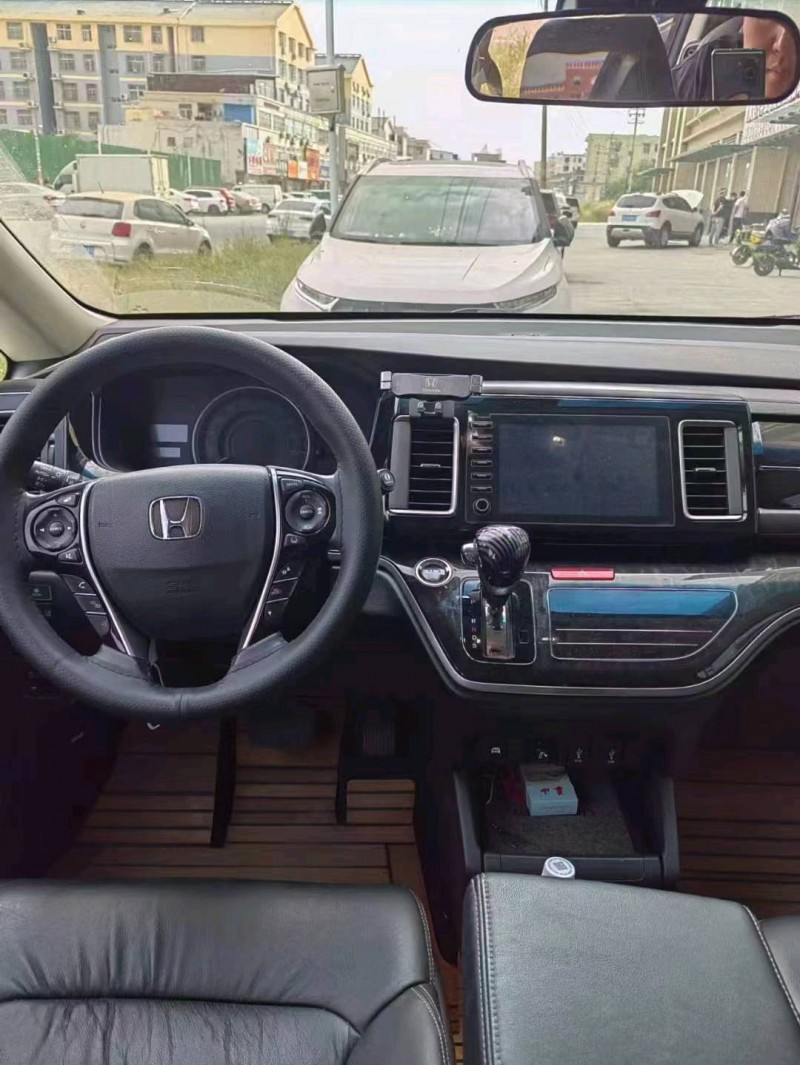 枣庄20年本田艾力绅2