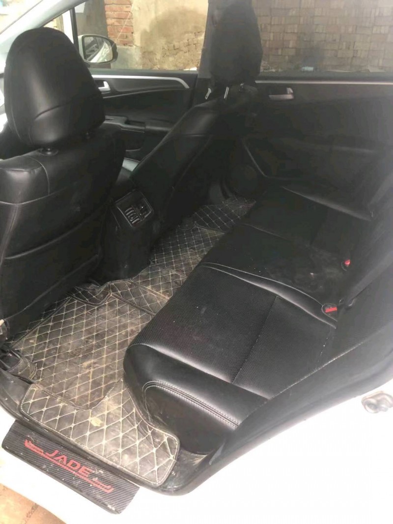 邢台17年本田杰德5