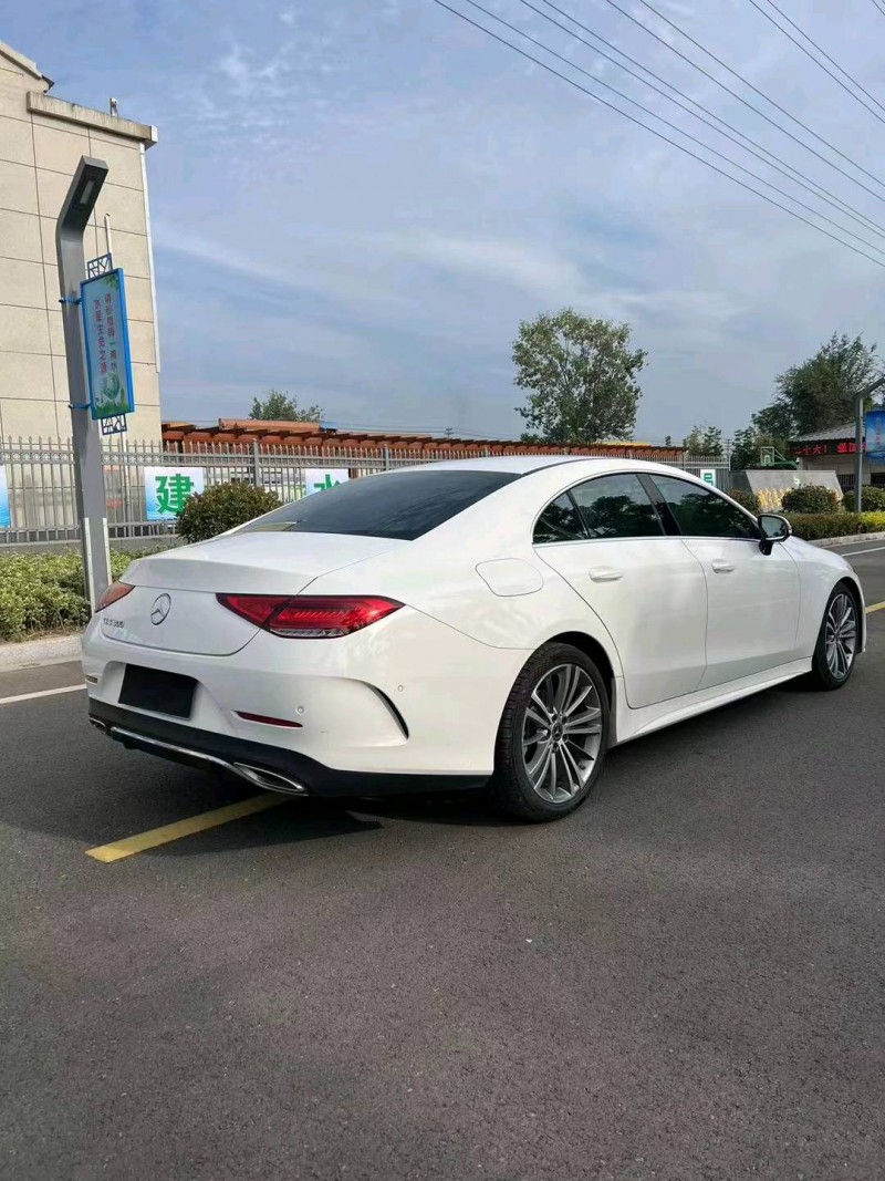 徐州21年奔驰GLC4