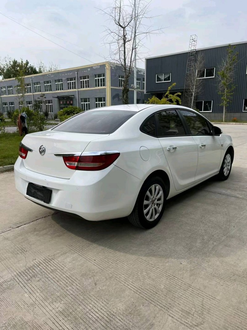 徐州15年别克英朗8