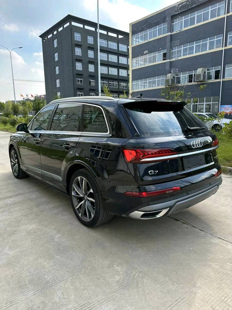 徐州20年奥迪Q78