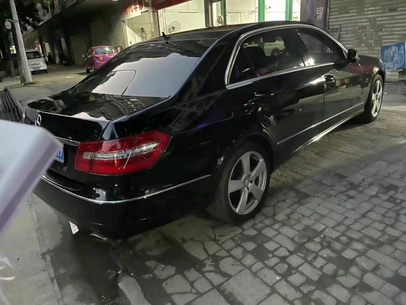 宜昌13年奔馳E9