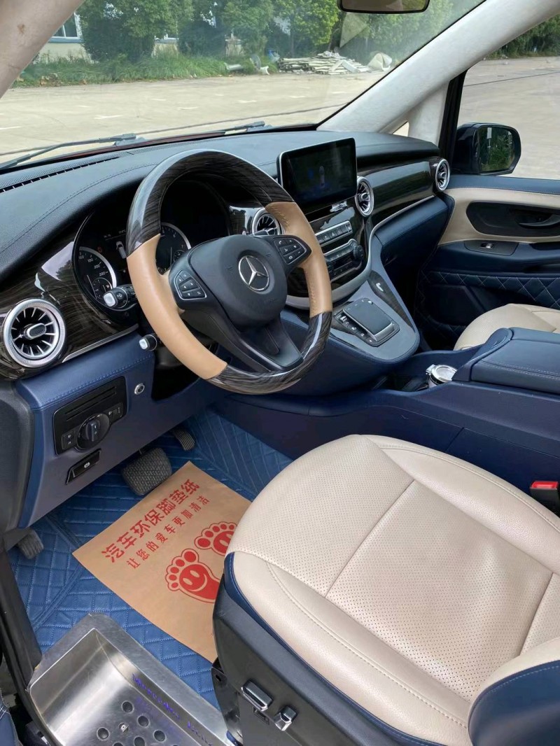 徐州20年奔驰威霆3