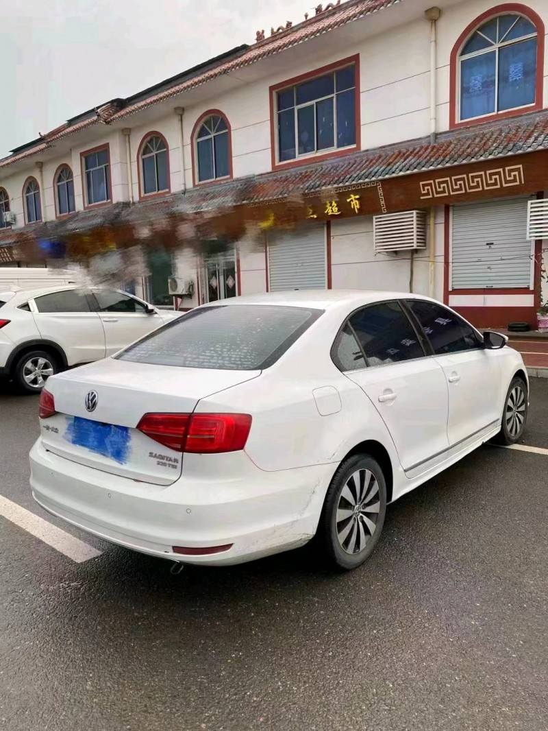 枣庄16年大众速腾6