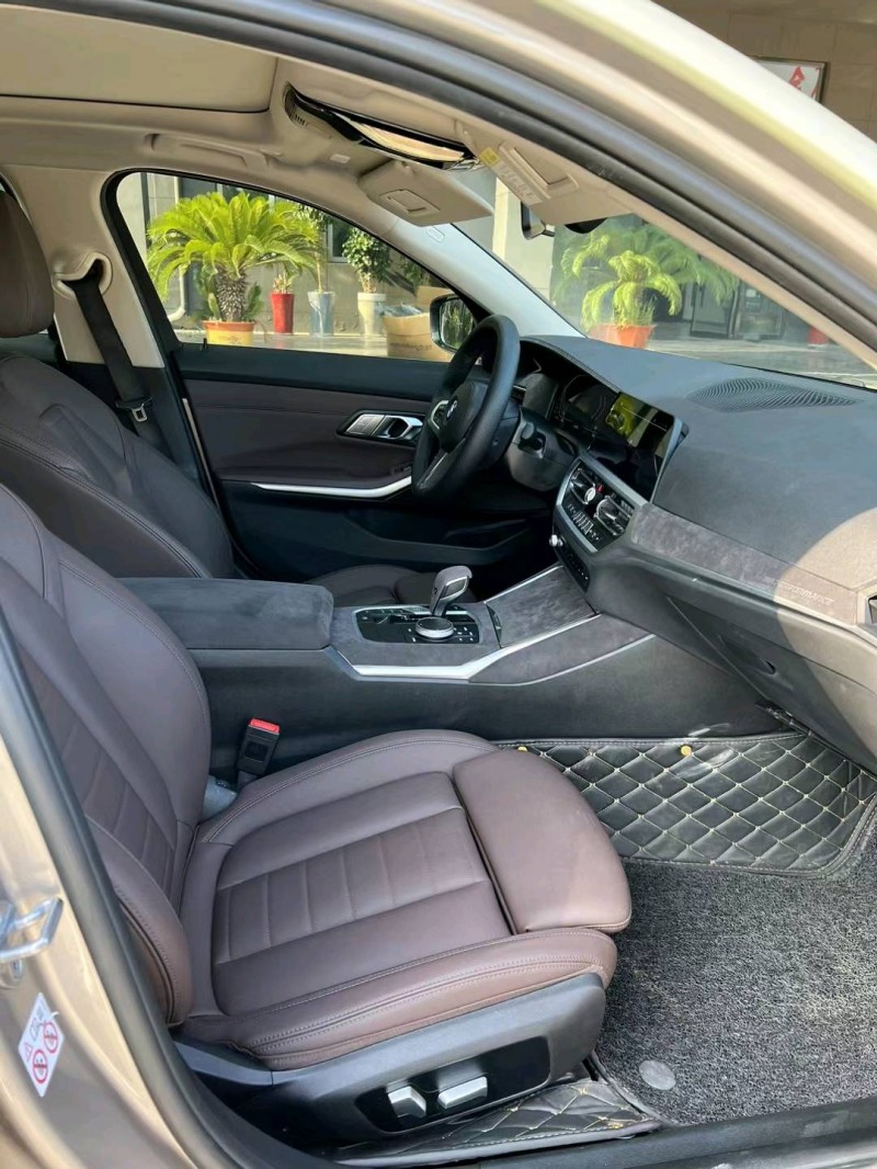 徐州21年宝马3系6