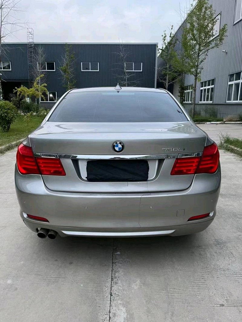 徐州11年宝马7系9