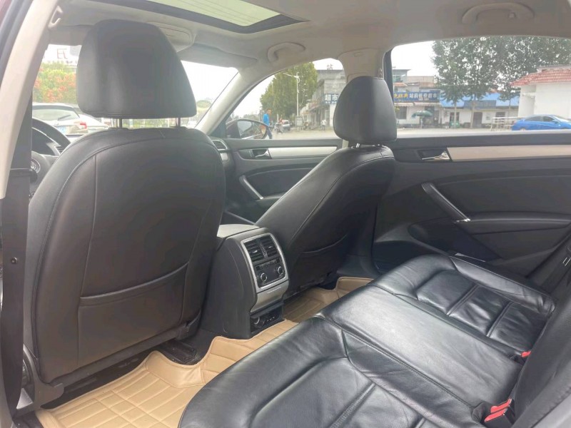 济宁14年大众帕萨特5