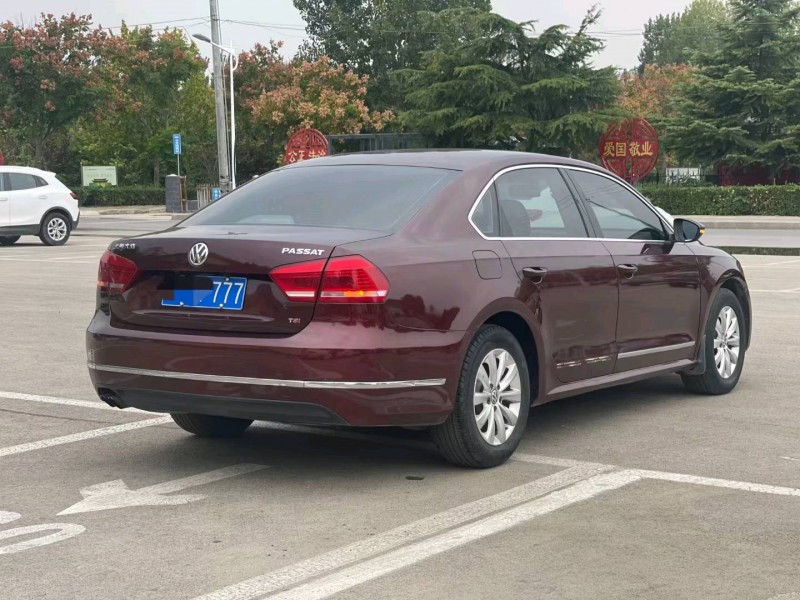 济宁14年大众帕萨特8