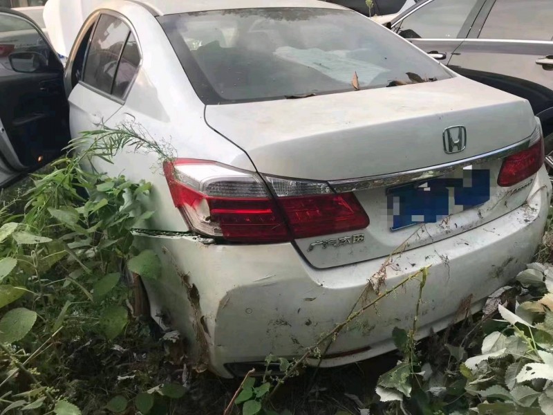 邵阳14年本田雅阁6