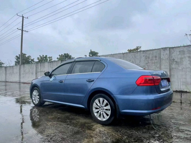 徐州14年大众朗逸7