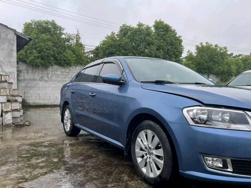 徐州14年大众朗逸6