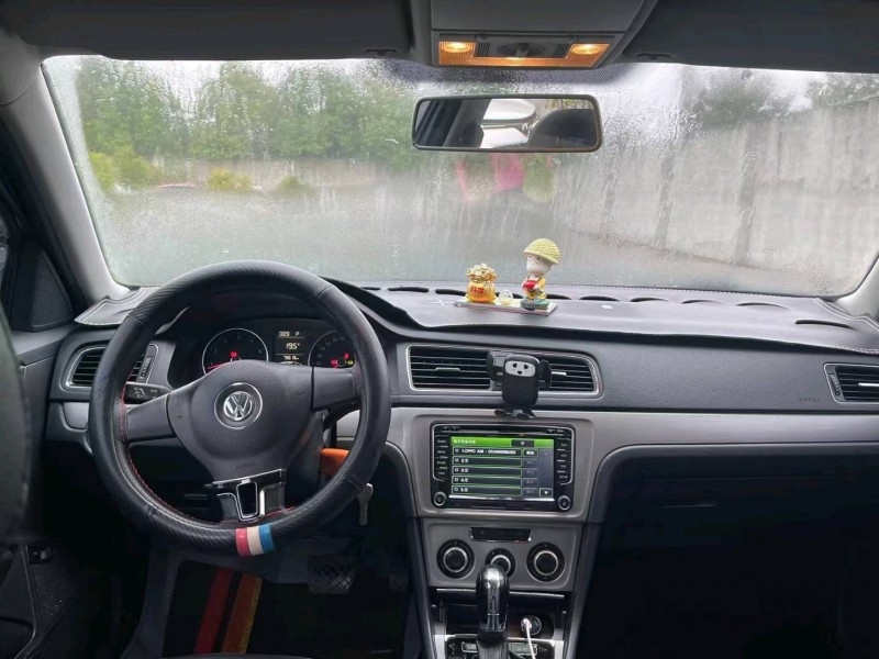 徐州14年大众朗逸5