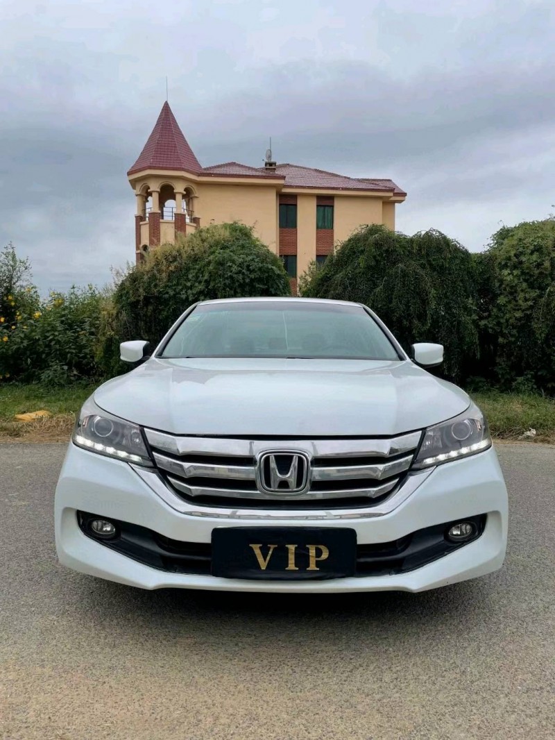 沈阳16年本田雅阁6