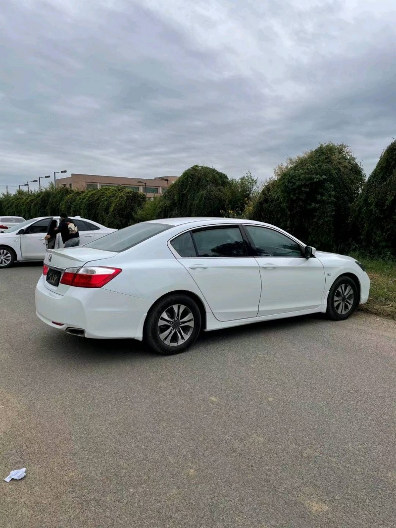 沈阳16年本田雅阁4