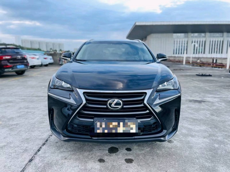 东莞15年雷克萨斯NX1