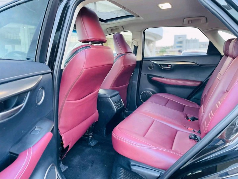 东莞15年雷克萨斯NX6