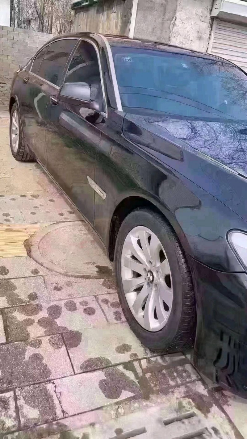 北京11年宝马7系7