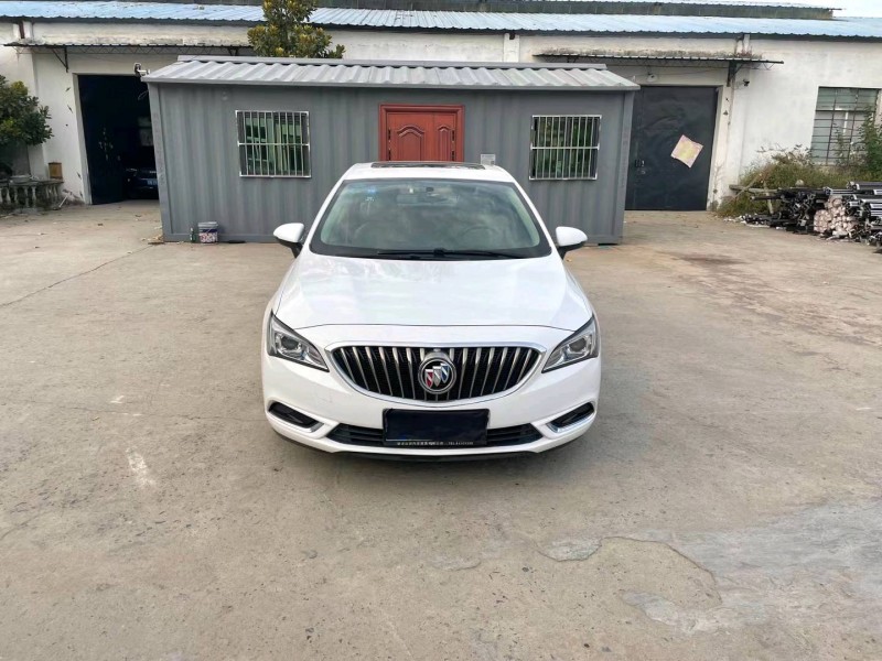 徐州17年别克威朗9