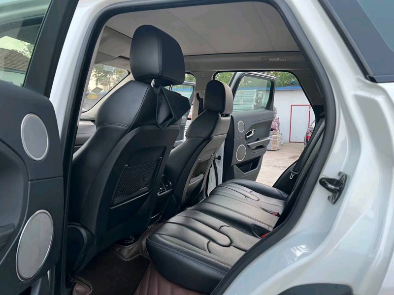 徐州16年路虎极光4