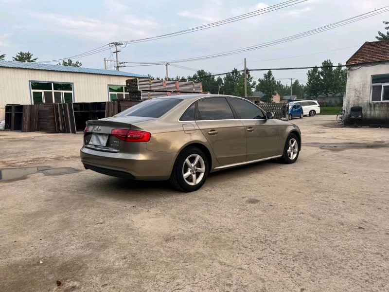 徐州13年奥迪A4L8