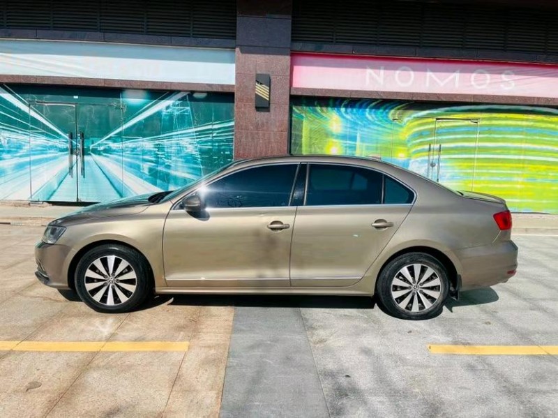 东莞17年大众速腾7