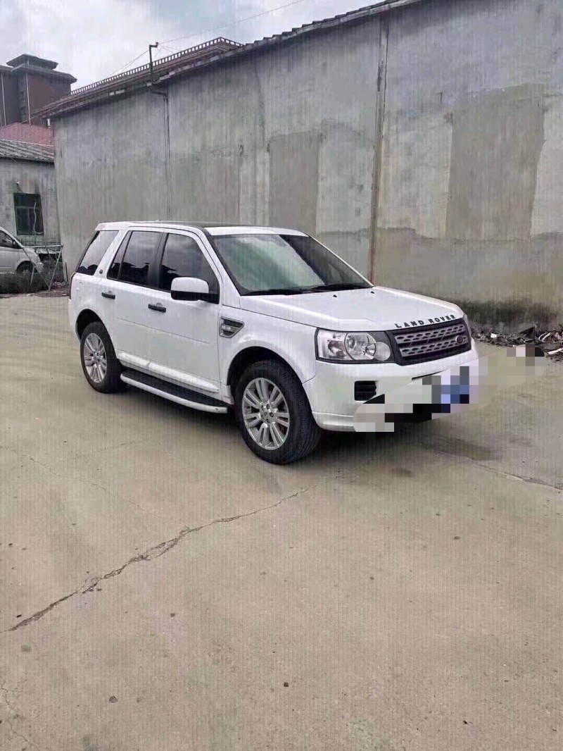 北京13年路虎神行者3