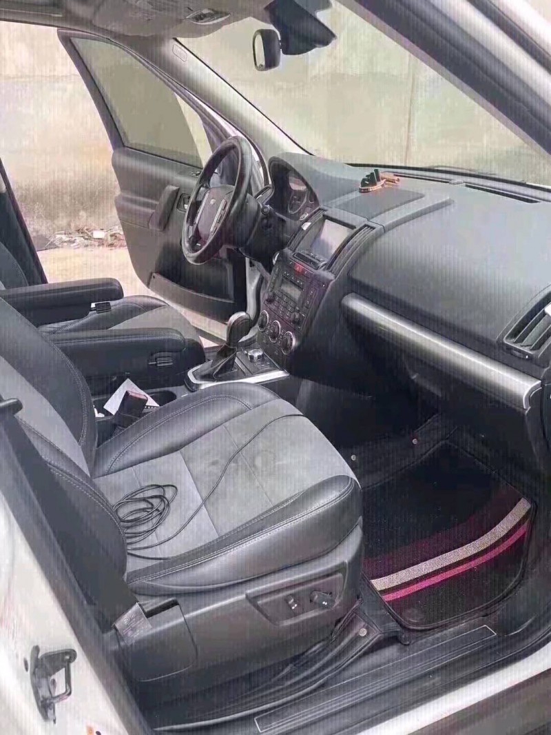 北京13年路虎神行者5