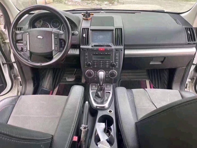 北京13年路虎神行者6