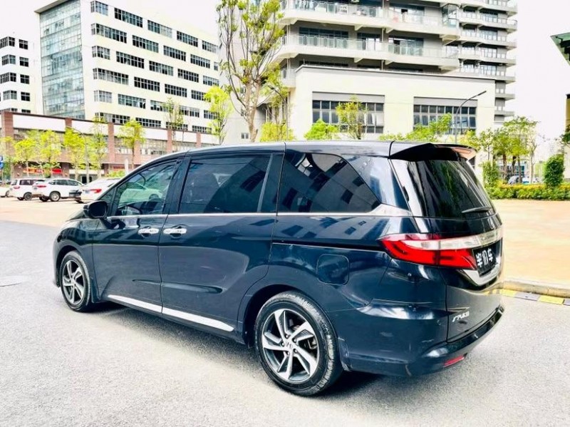 东莞17年本田奥德赛7