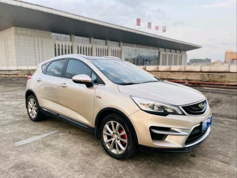 东莞18年吉利帝豪GS3