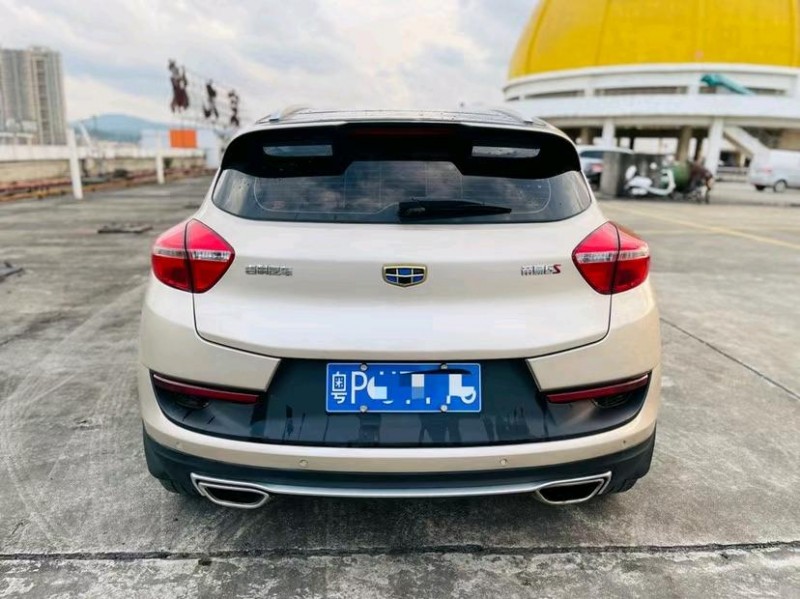 东莞18年吉利帝豪GS9