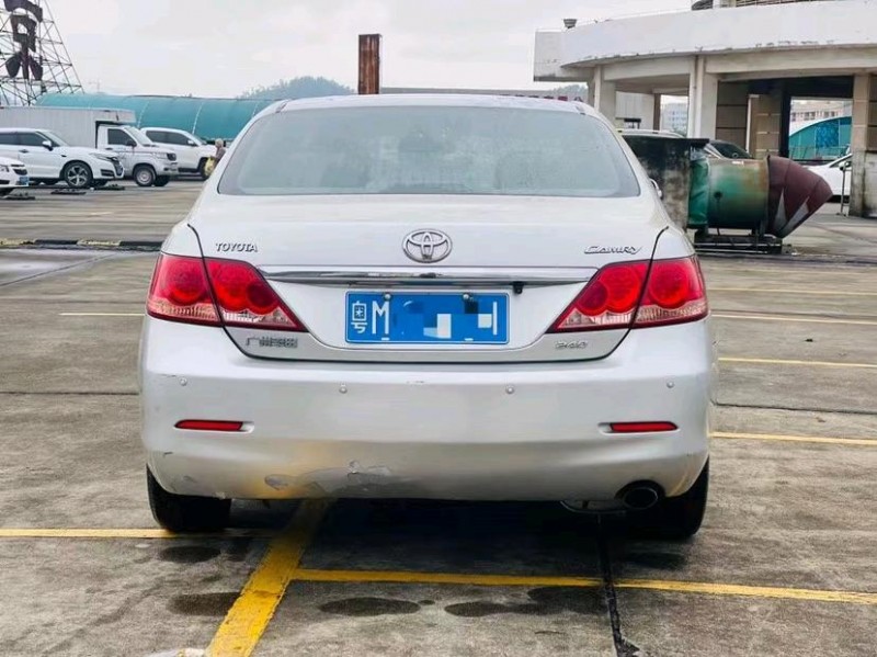 东莞06年丰田凯美瑞9