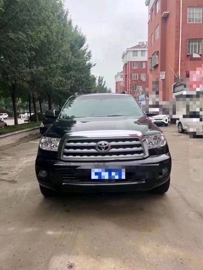 北京11年丰田红杉1