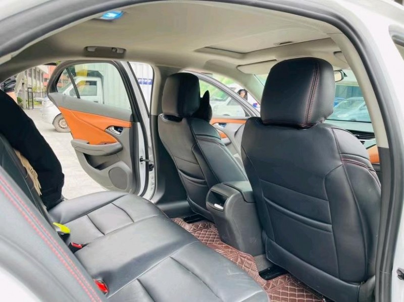 东莞17年雪佛兰迈锐宝6