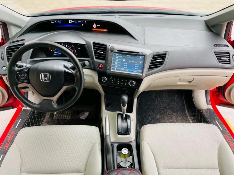 东莞15年本田思域4