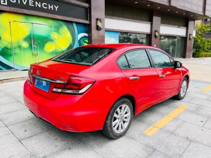 东莞15年本田思域8