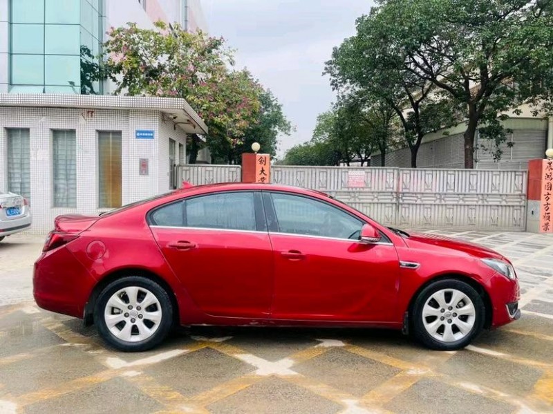 东莞14年别克君威7