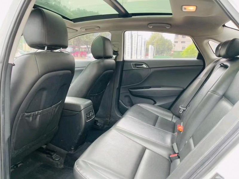 东莞16年现代名图6