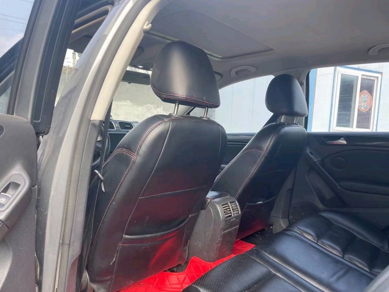 济宁12年大众高尔夫5