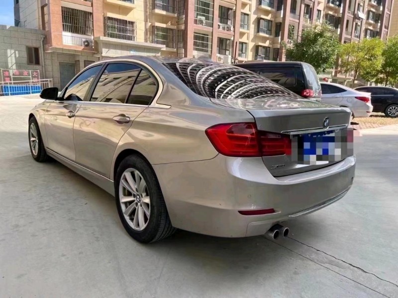 保定15年宝马3系7