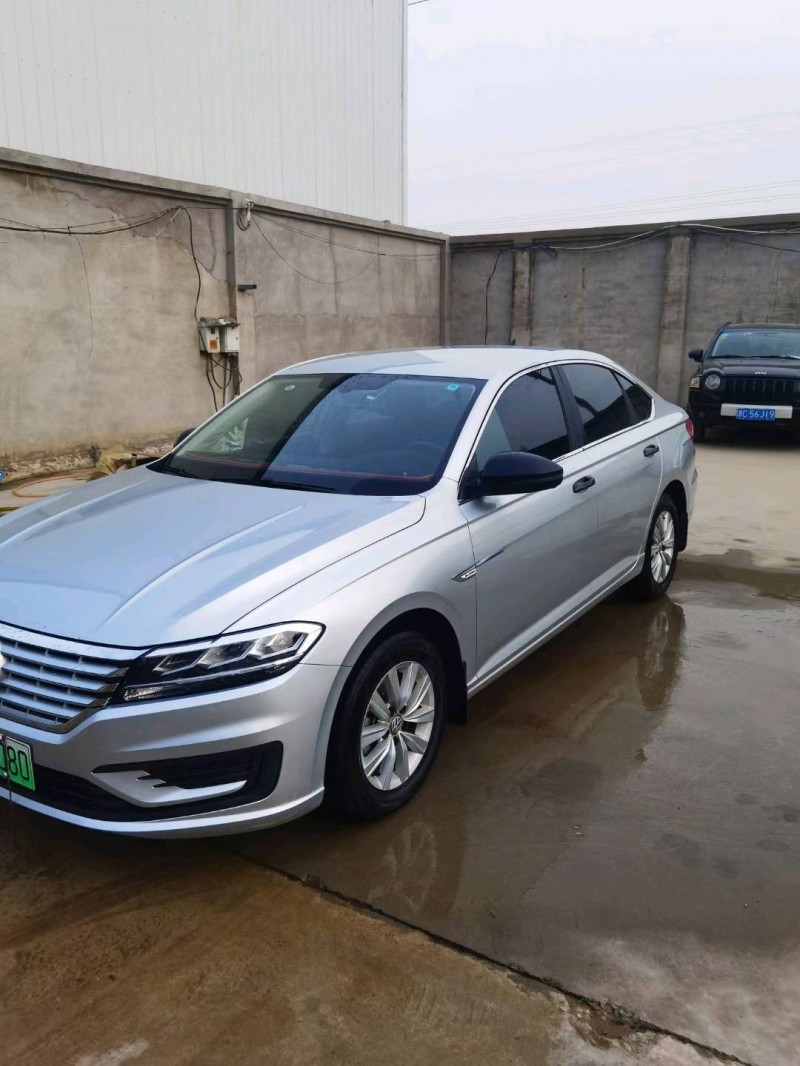 保定21年大众朗逸2