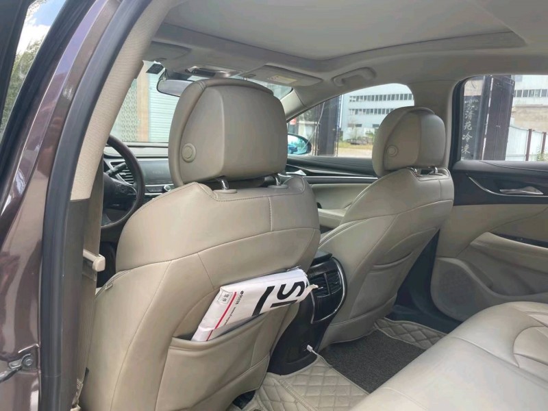 保定17年别克君越5