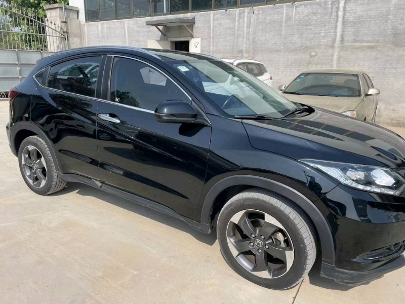 保定15年本田缤智2