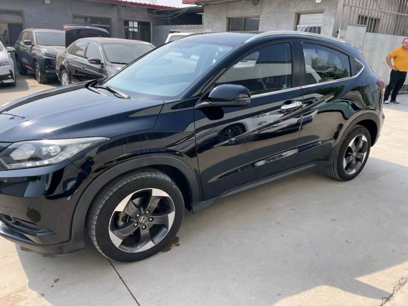 保定15年本田缤智3