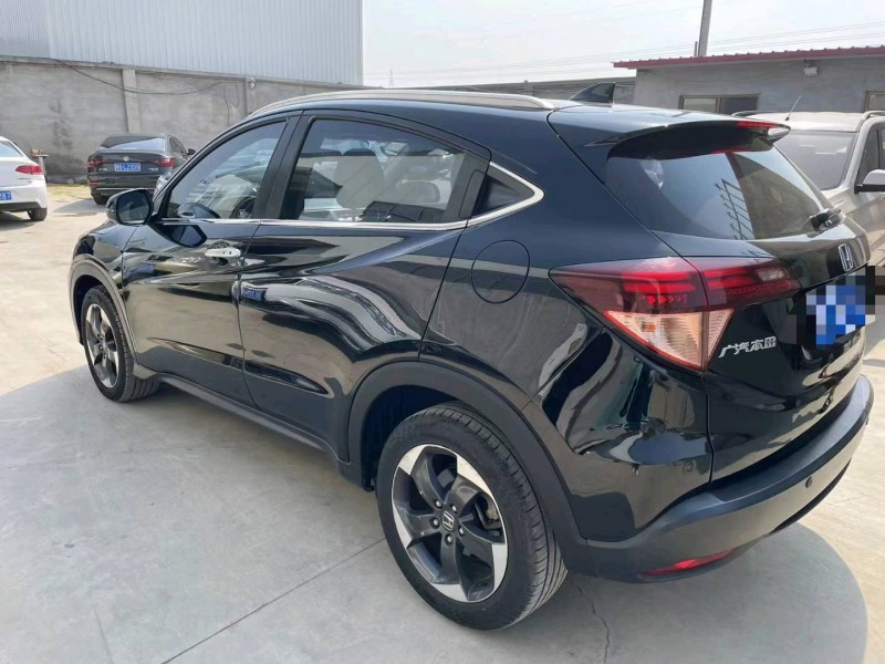 保定15年本田缤智7