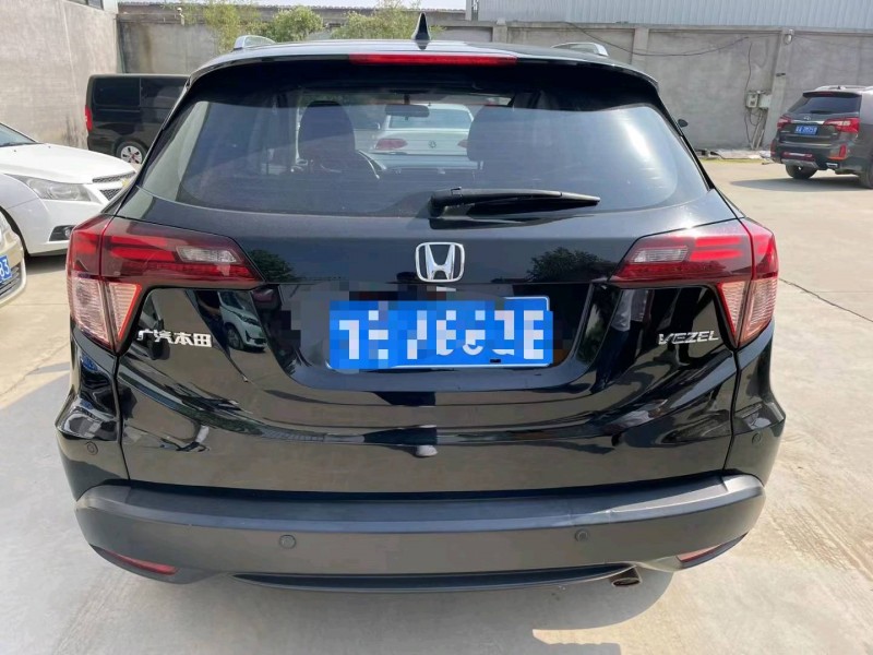 保定15年本田缤智9