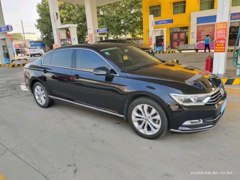 保定16年大众迈腾3